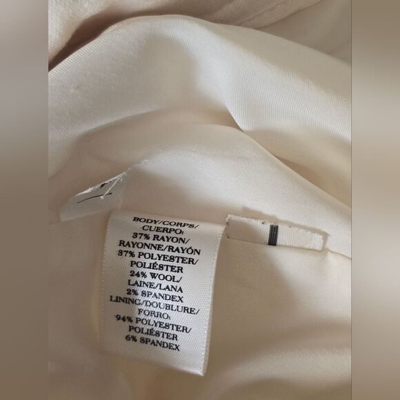 Ann Taylor Cream Straight Leg Pants EUC - Picture 5 of 6